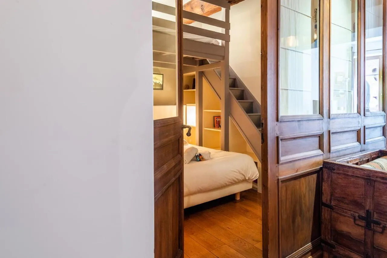 Les Suites D'Anniciaca - Hyper Centre Avec Vue Sur Le Chateau Annecy France